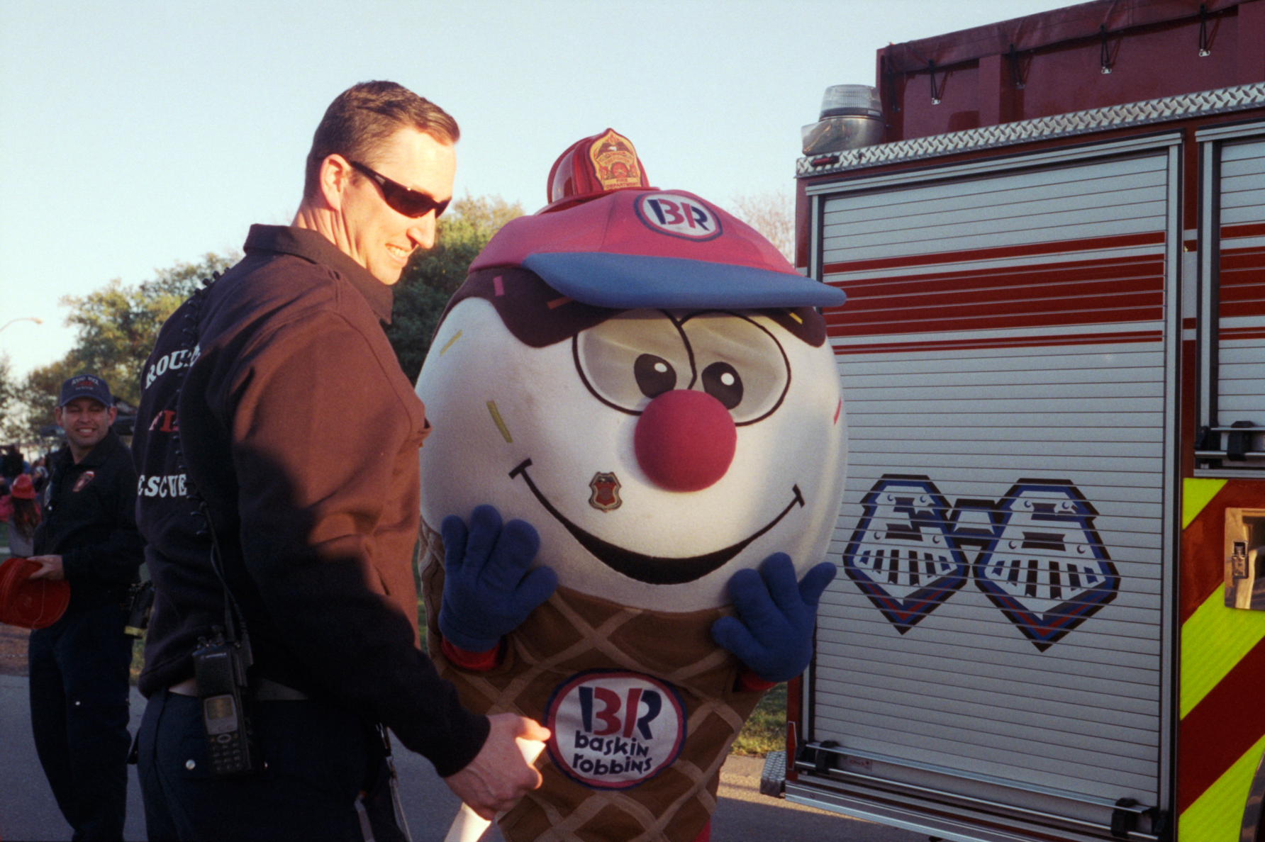 flashlight egg hunt 2016 (3 of 20)sm.JPG