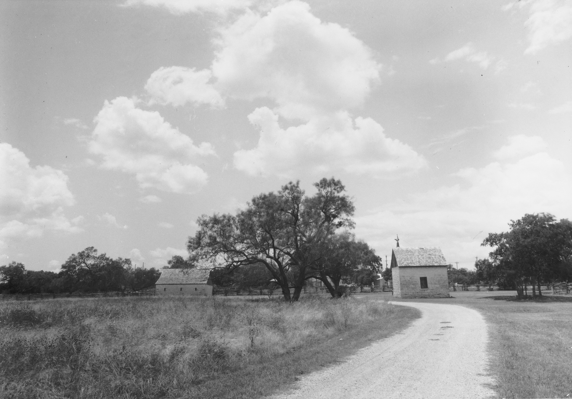 Johnson City June  Kodak 33a RC paper  (3 of 6).jpg