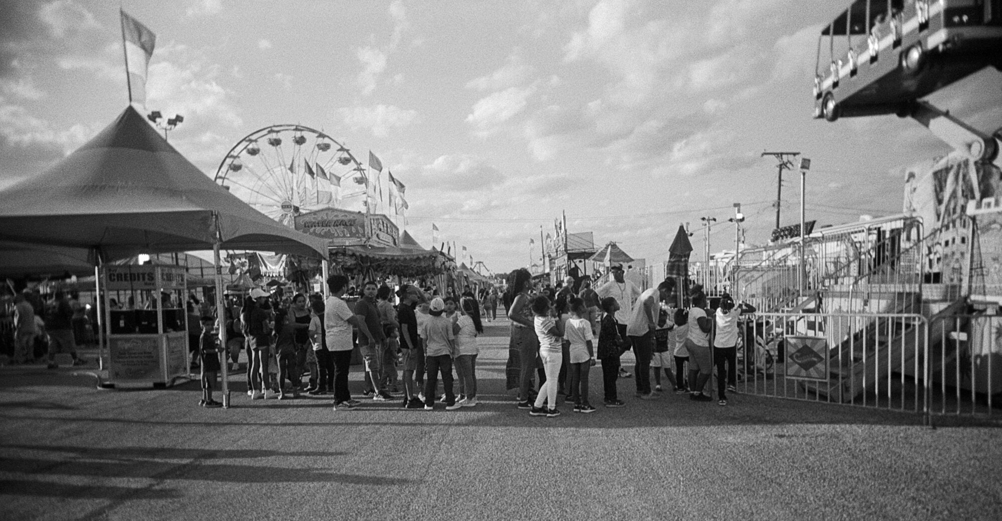 HOT fair 2019 vivitar (8 of 13).jpg