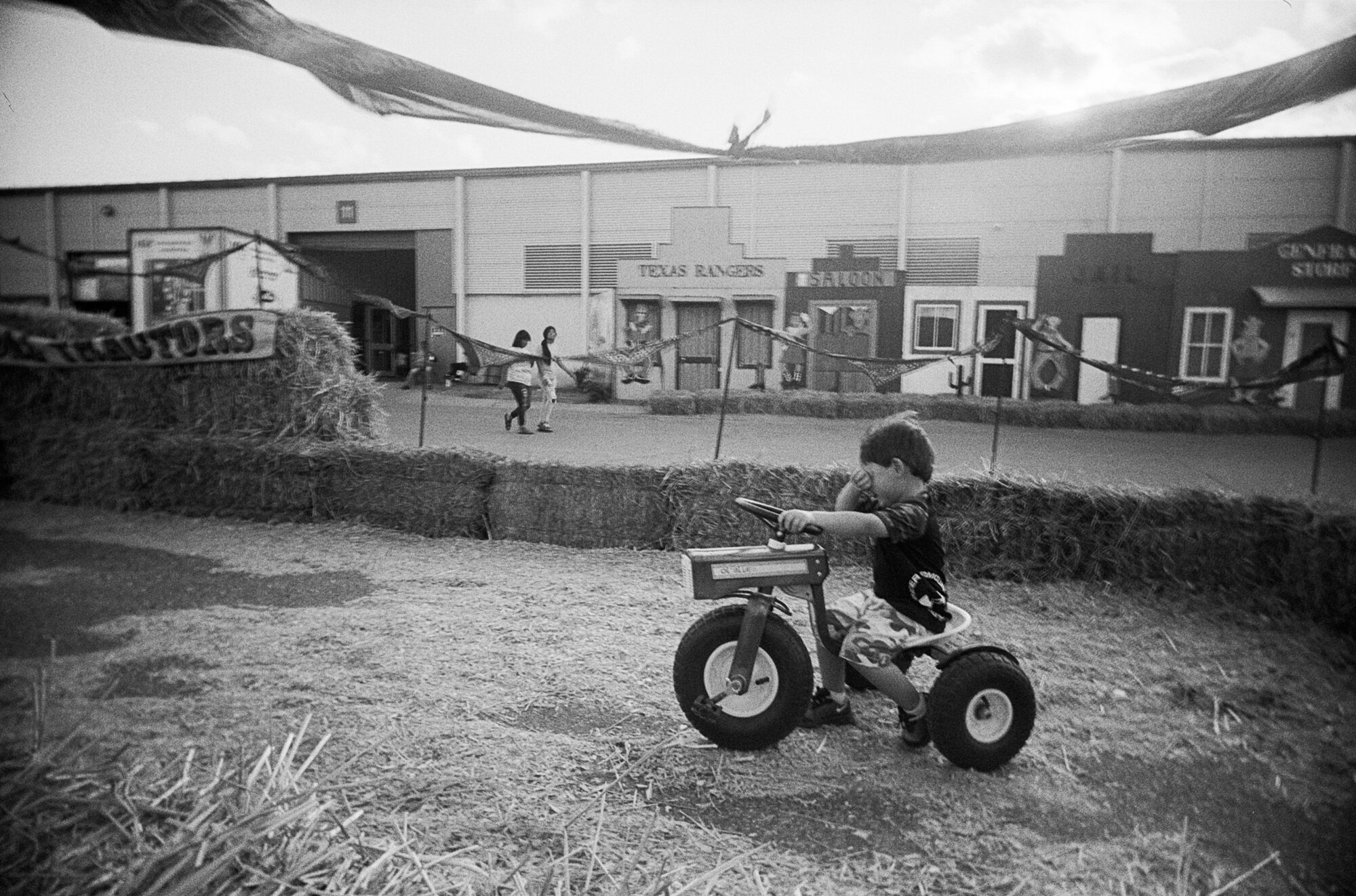 HOT fair 2019 vivitar (9 of 13).jpg