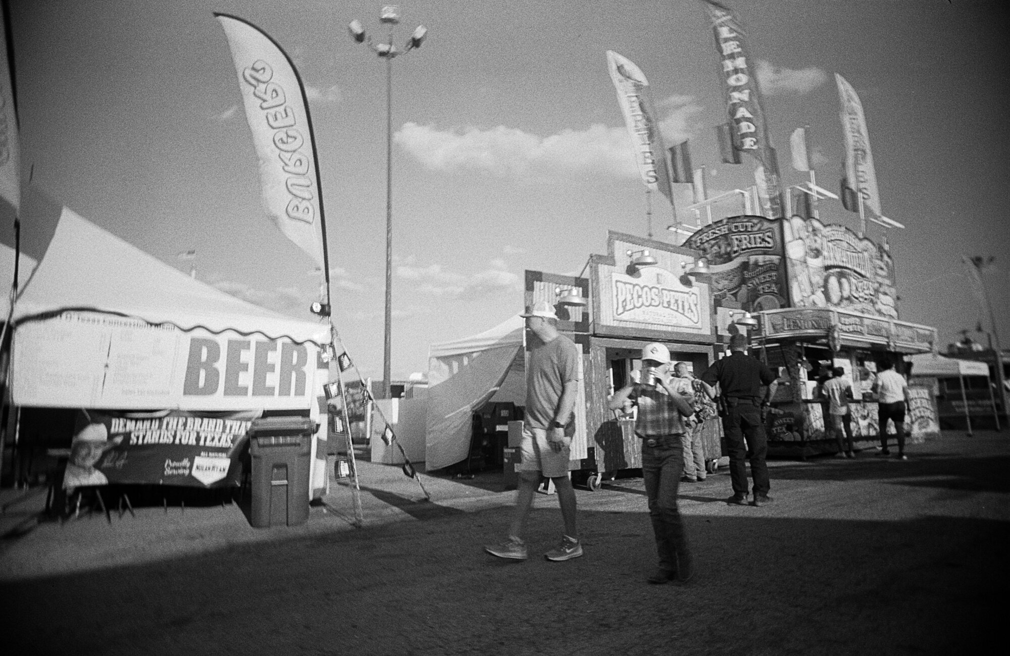 HOT fair 2019 vivitar (11 of 13).jpg